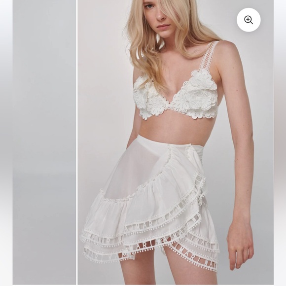 Waimari Dresses & Skirts - NWOT Waimari White Ruffled skirt